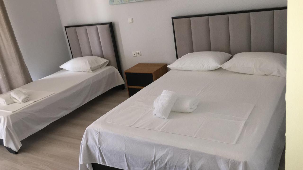 Irini Boutique Rooms!!! Химара Экстерьер фото