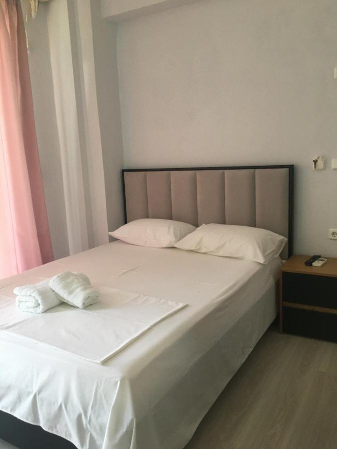 Irini Boutique Rooms!!! Химара Экстерьер фото