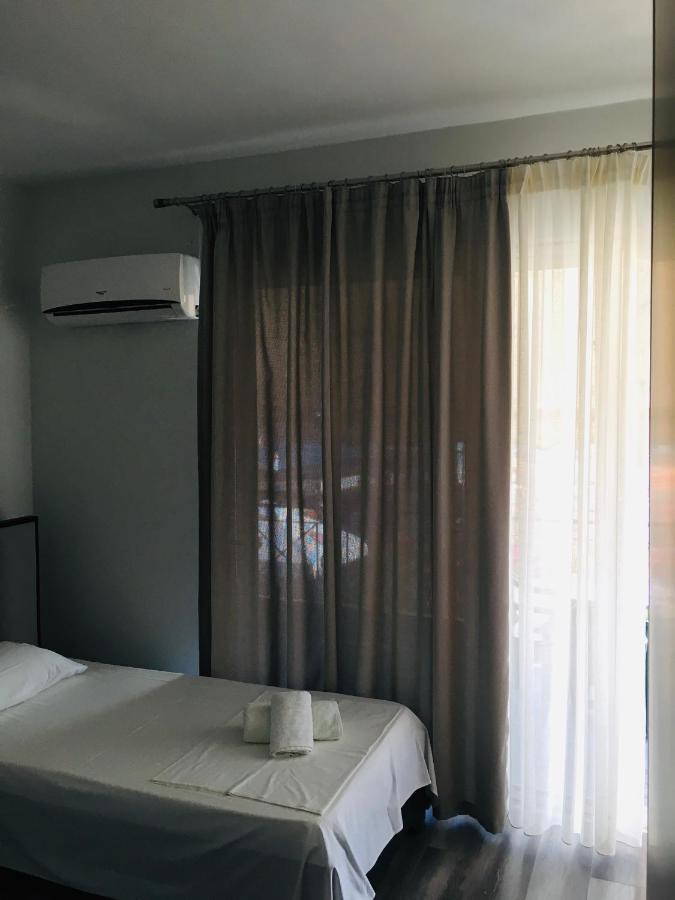 Irini Boutique Rooms!!! Химара Экстерьер фото