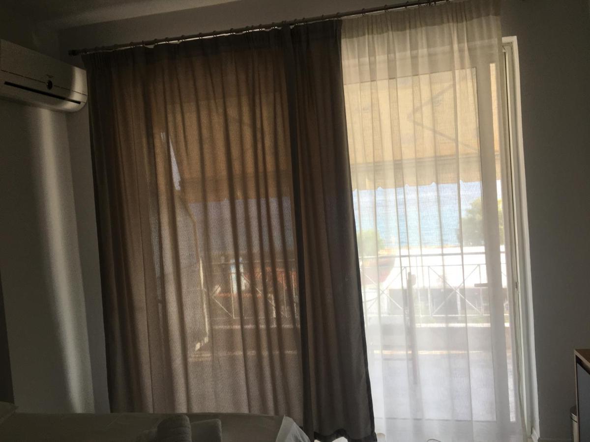 Irini Boutique Rooms!!! Химара Экстерьер фото